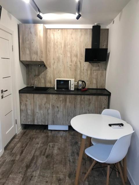 Kotlyarska Apartments إلفيف المظهر الخارجي الصورة