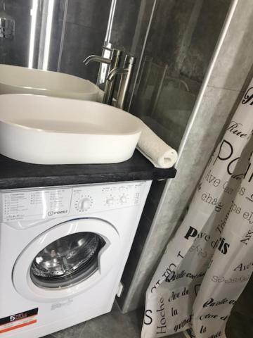 Kotlyarska Apartments إلفيف المظهر الخارجي الصورة